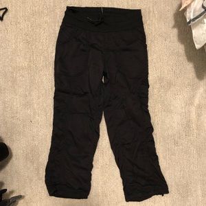TNF track capris